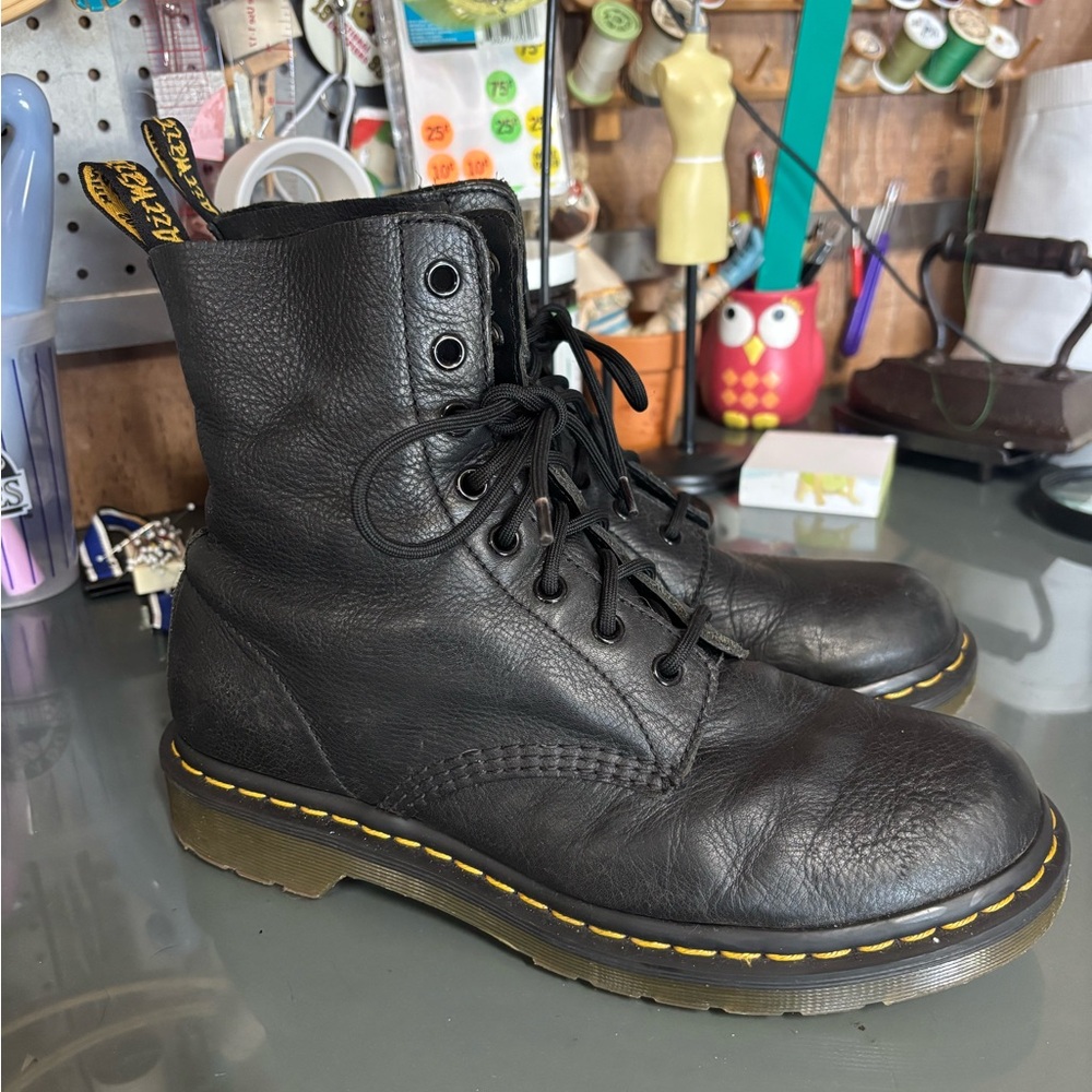 Doc Martens PASCAL boots EU42 UK8 USL10 - Picture 3 of 10